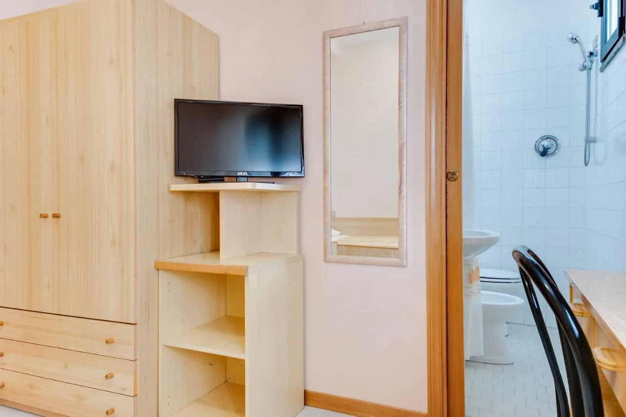 Hotel Sorriso Rimini 3*,  Italy